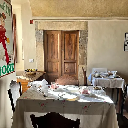 Palazzo D'alessandro Wunderkammer & Di Charme Bed & Breakfast Caporciano