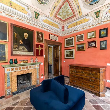 Palazzo D'alessandro Wunderkammer & Di Charme 3*