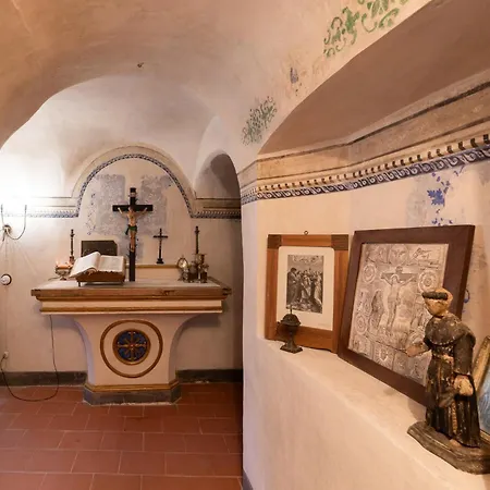 Palazzo D'alessandro Wunderkammer & Di Charme Caporciano