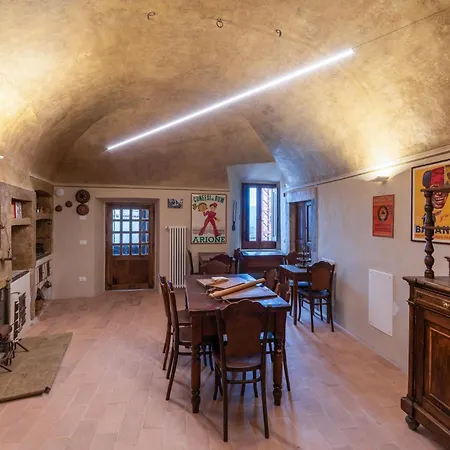 Palazzo D'alessandro Wunderkammer & Di Charme Caporciano