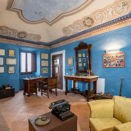 Palazzo D'alessandro Wunderkammer & Di Charme Caporciano