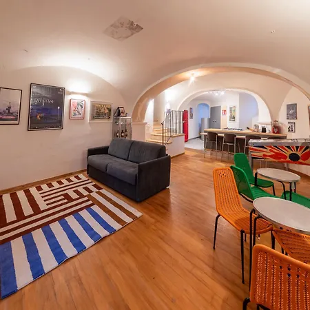 Palazzo D'alessandro Wunderkammer & Di Charme Caporciano