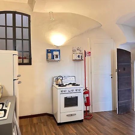 Palazzo D'alessandro Wunderkammer & Di Charme Caporciano