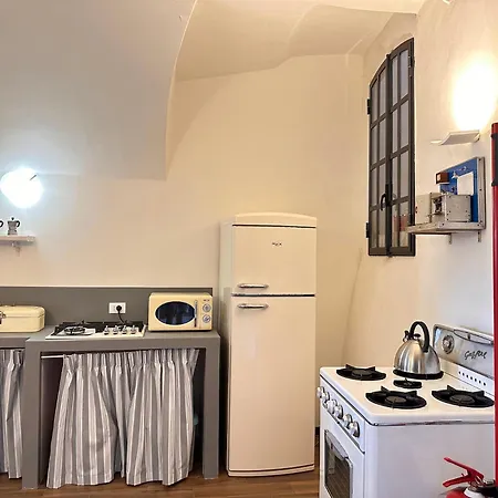 Palazzo D'alessandro Wunderkammer & Di Charme Caporciano