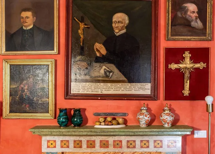 Palazzo D'alessandro Wunderkammer & Di Charme 3*