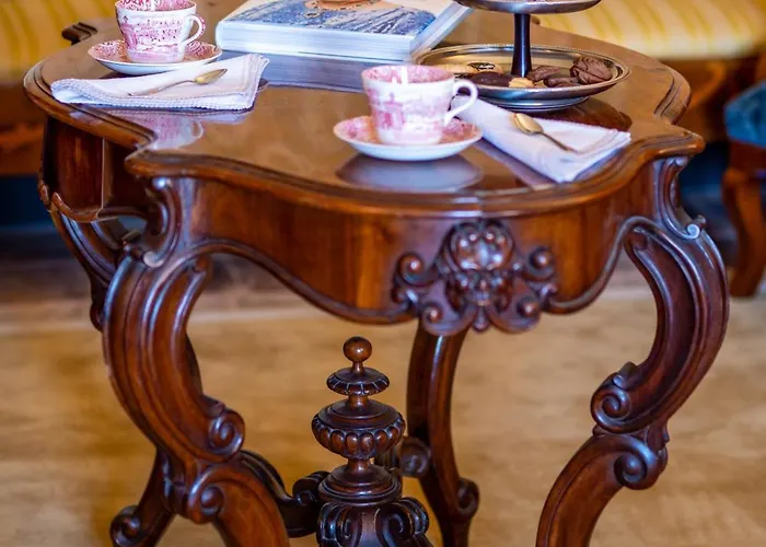 Palazzo D'alessandro Wunderkammer & Di Charme Отель типа 