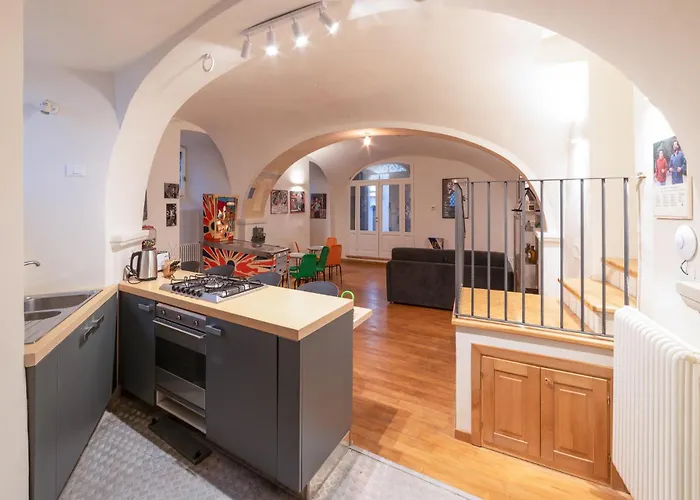 Palazzo D'alessandro Wunderkammer&suites Di Charme Frühstückspension