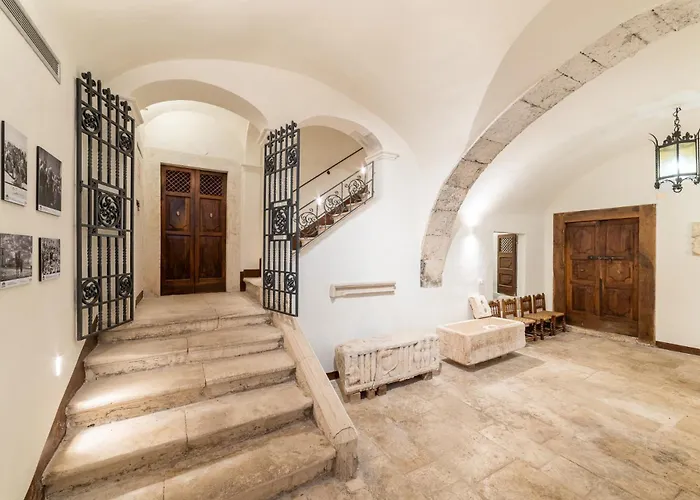 Palazzo D'alessandro Wunderkammer & Di Charme 3*