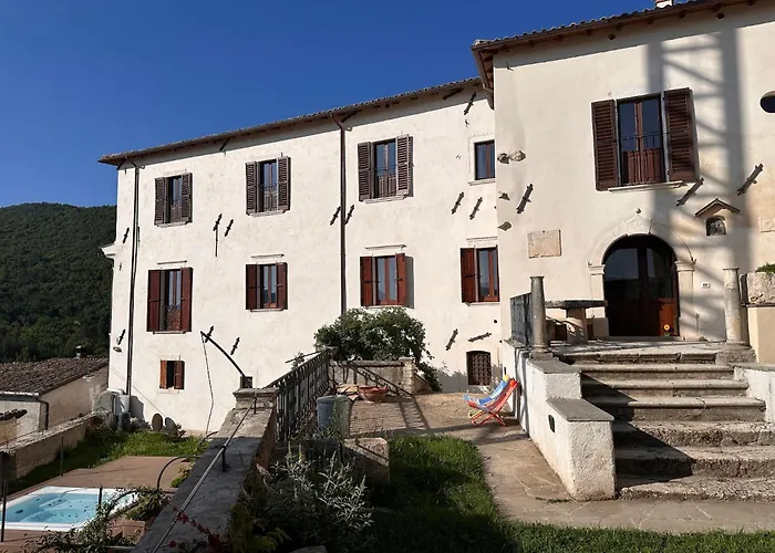 Palazzo D'alessandro Wunderkammer&suites Di Charme 3*