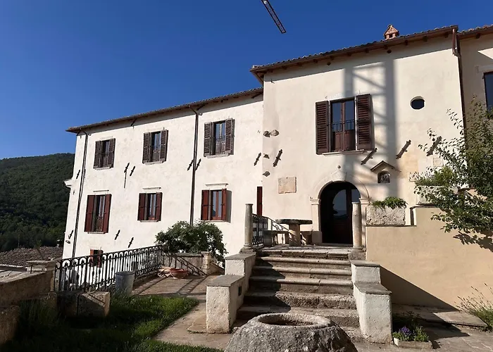 Palazzo D'alessandro Wunderkammer&suites Di Charme